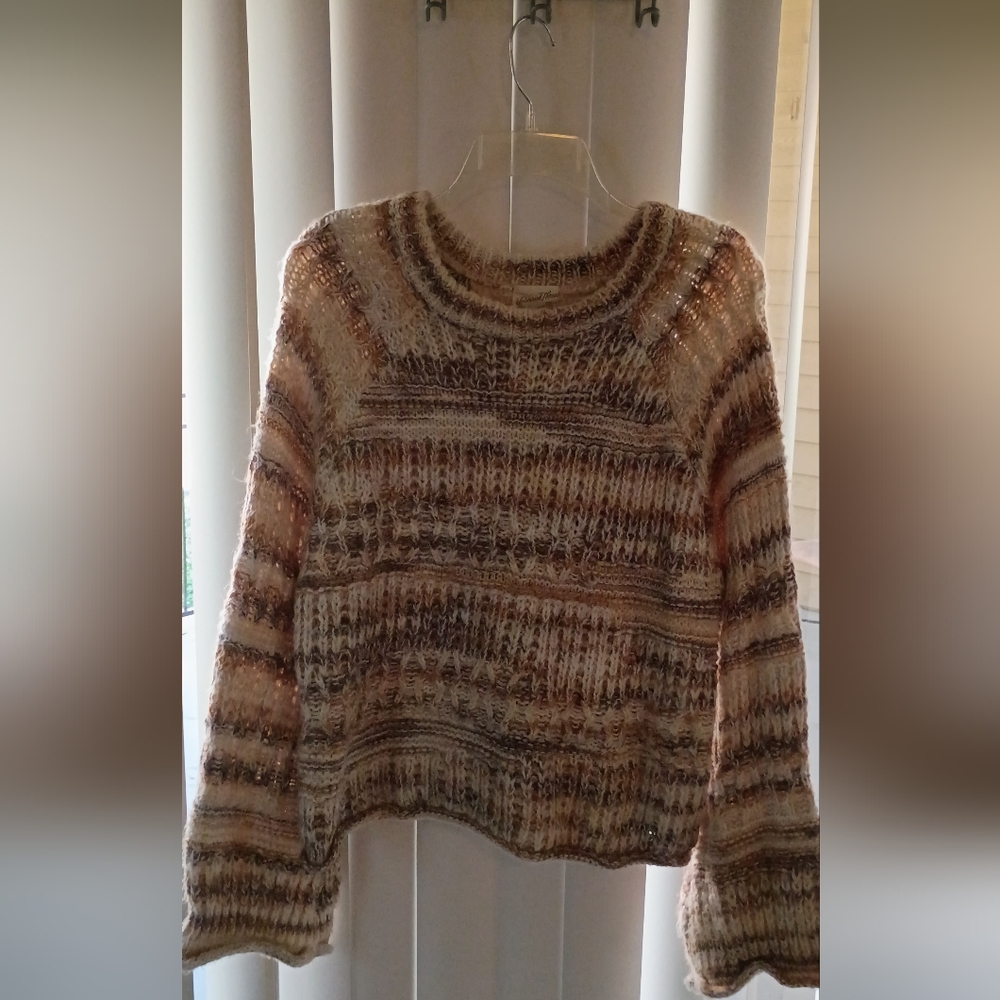 Super Soft Long Sleeve Knit Universal Thread Sweater Woman's Pullover EUC Large